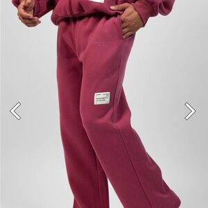 NEW Comfrt Affirmation Straight Leg Sweatpants Berry Medium